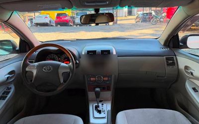 Toyota Corolla miniatura 7