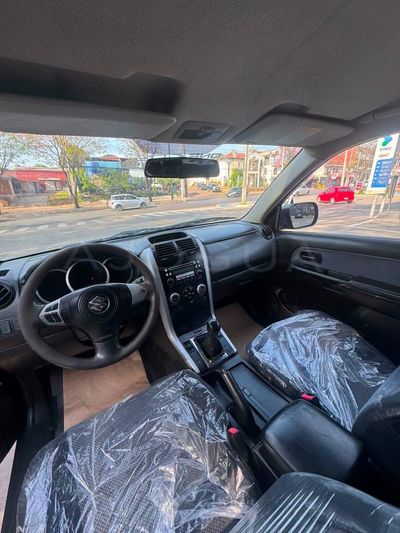 Suzuki Vitara miniatura 6