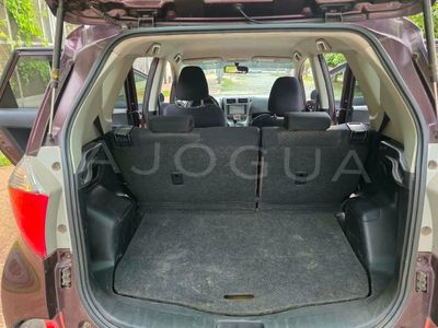 Toyota Ractis miniatura 8