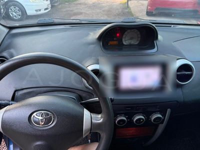 Toyota Ist miniatura 10