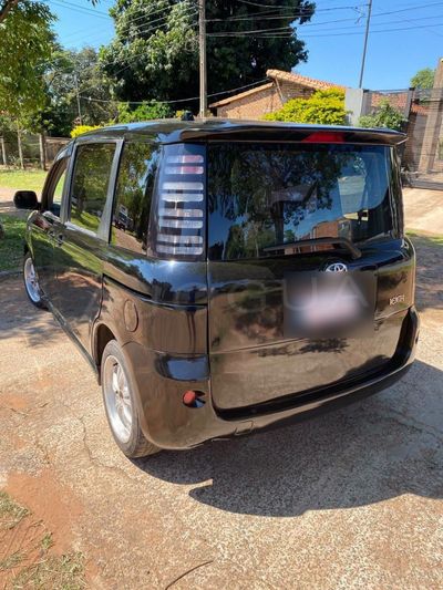 Toyota Sienta miniatura 8