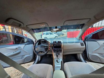 Toyota Axio miniatura 6