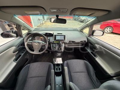 Toyota Wish miniatura 10