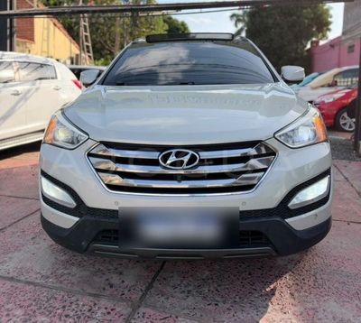 Hyundai Santa Fe thumbnail 1