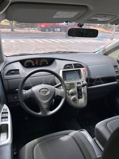 Toyota Ractis miniatura 7