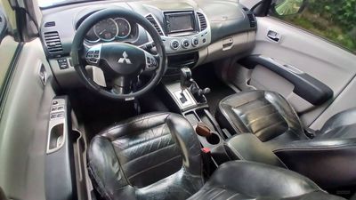 Mitsubishi Tritón miniatura 4