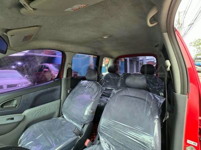Toyota FunCargo miniatura 9