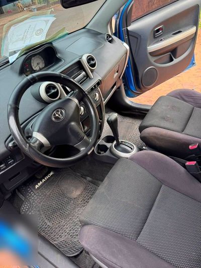 Toyota Ist miniatura 9