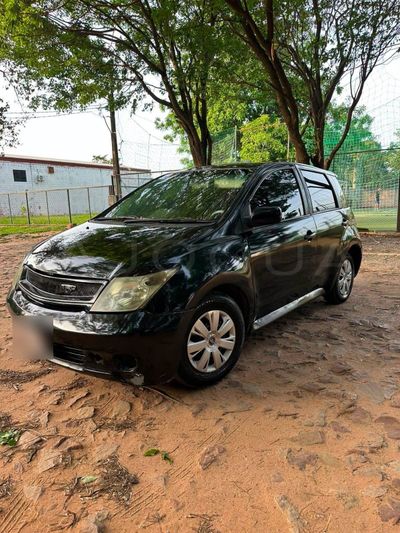 Toyota Ist miniatura 2