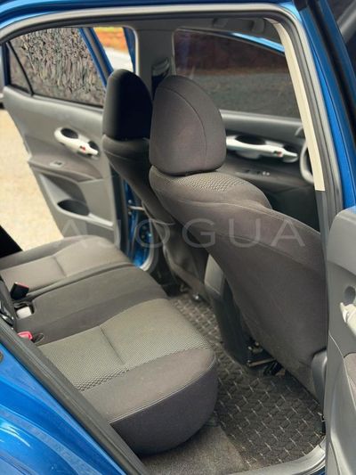 Toyota Auris miniatura 14