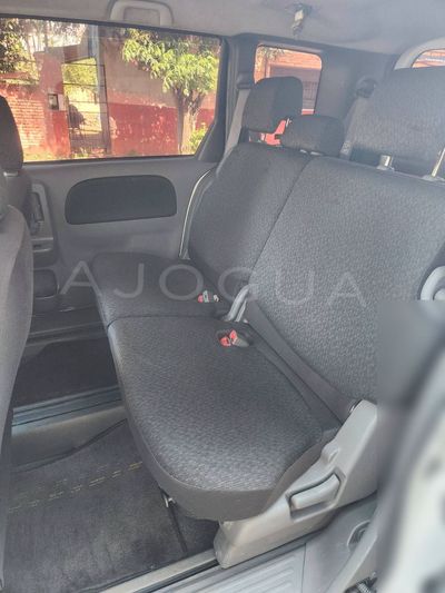 Toyota Sienta miniatura 8