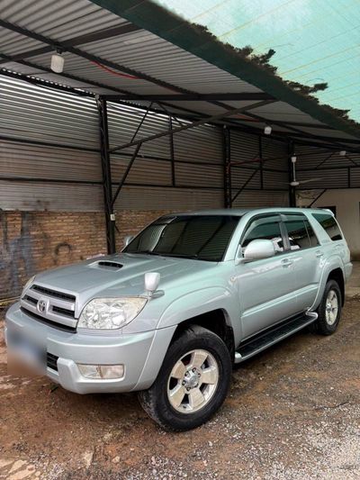 Toyota Hilux Surf miniatura 10