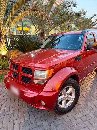 Dodge Nitro miniatura 10