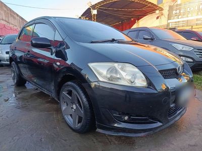 Toyota Auris miniatura 3