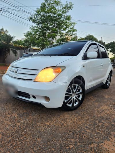 Toyota Ist miniatura 4