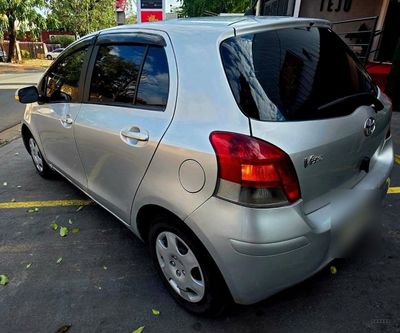 Toyota Vitz miniatura 7