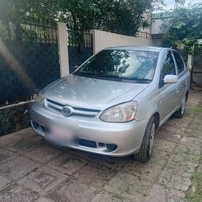 Toyota Platz thumbnail 1