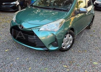 Toyota Vitz miniatura 2