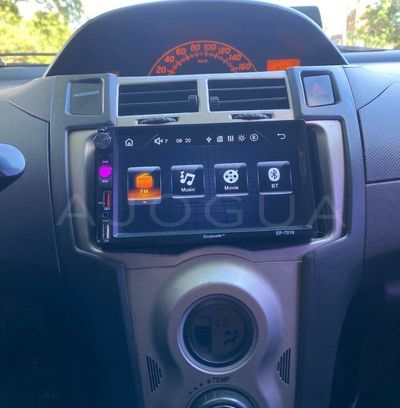 Toyota Vitz miniatura 8