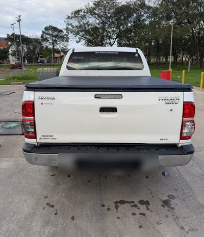 Toyota Hilux miniatura 7