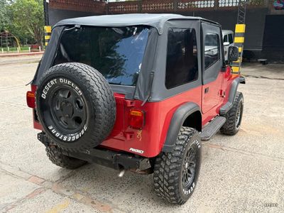 Jeep Wrangler miniatura 4