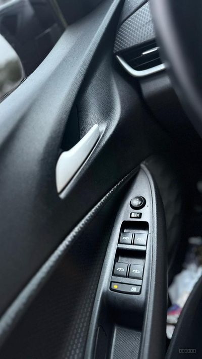 Chevrolet Onix Plus miniatura 16