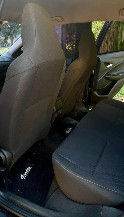 Chevrolet Onix Plus miniatura 23