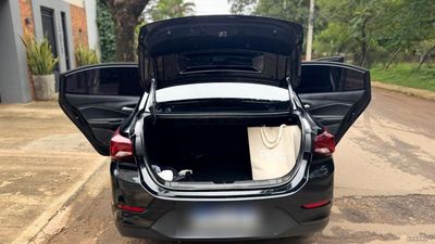 Chevrolet Onix Plus miniatura 19