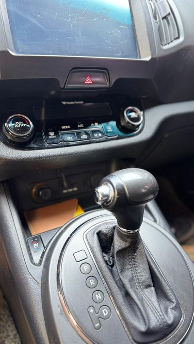 Kia Sportage miniatura 11