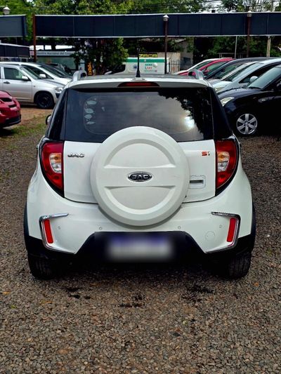 JAC S1 miniatura 8