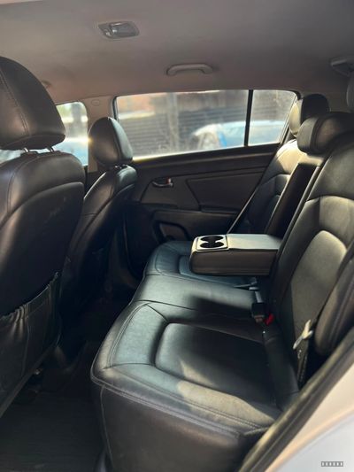 Kia Sportage miniatura 5
