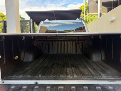 Toyota Hilux miniatura 18