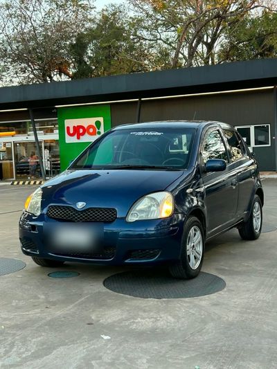 Toyota Vitz thumbnail 1