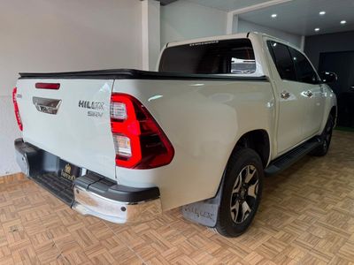 Toyota Hilux miniatura 8