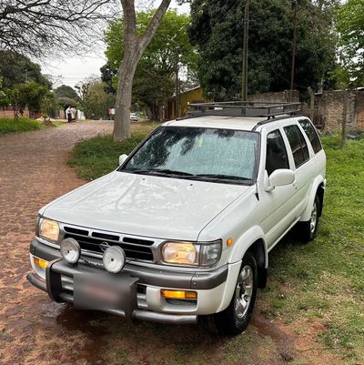Nissan Terrano 1998