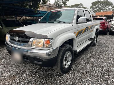 Toyota Hilux miniatura 7