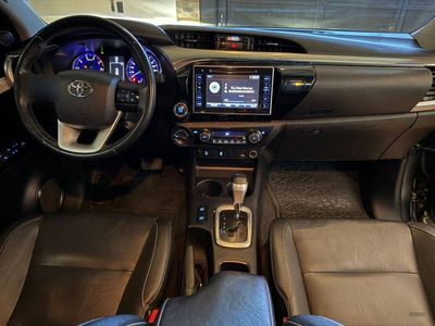 Toyota Hilux miniatura 11