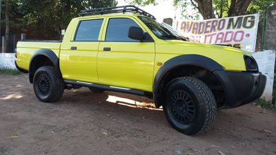 Nissan Frontier miniatura 2