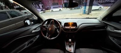 Chevrolet Onix miniatura 5