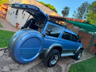 Toyota Hilux Surf miniatura 12