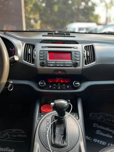 Kia Sportage miniatura 6