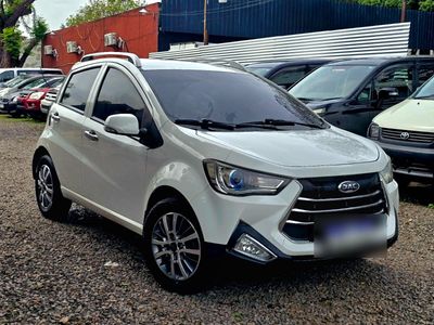 JAC S1 miniatura 9