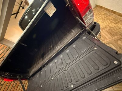 Toyota Hilux miniatura 15