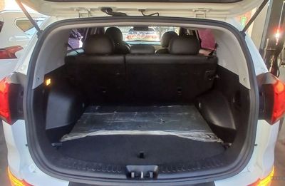 Kia Sportage miniatura 4