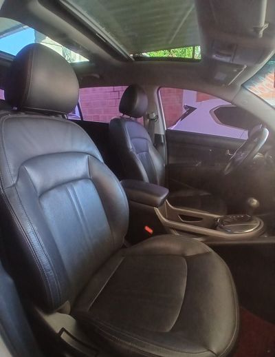 Kia Sportage miniatura 10