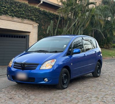 Toyota Spacio thumbnail 1