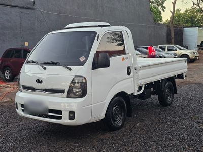 KIA K2700 miniatura 3