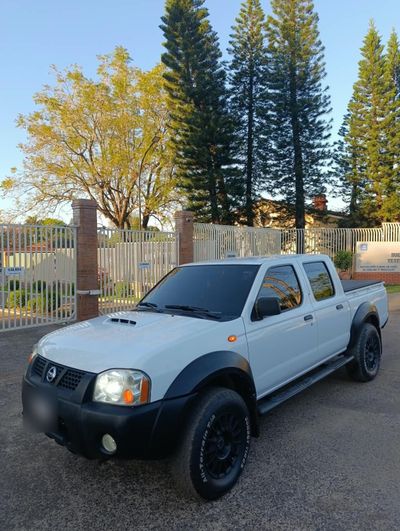Nissan Frontier miniatura 15