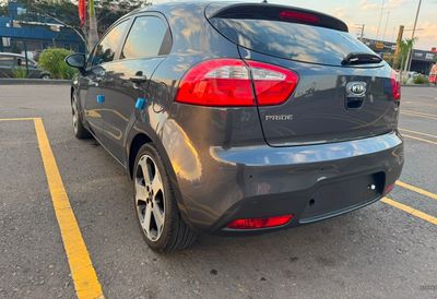 Kia Rio miniatura 3