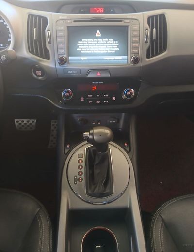 Kia Sportage miniatura 11